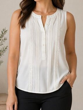 Ann Taylor Petite Ivory Sleeveless Blouse Pintuck Lace Trim Button Front XXSP